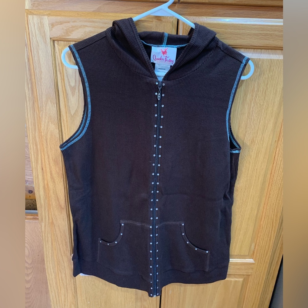 Quacker Factory vest. Women’s size medium.